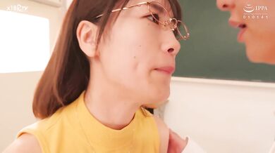 【中文字幕】美人女教师の彼女はクラスの担任で部活の顾问でボクの恋人～年上彼女と朝から晩まで禁断情热中出しSEX～